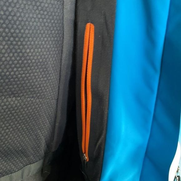 KJUS ski jacket - Picture 9 of 15